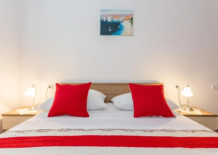 Apartment Perovic