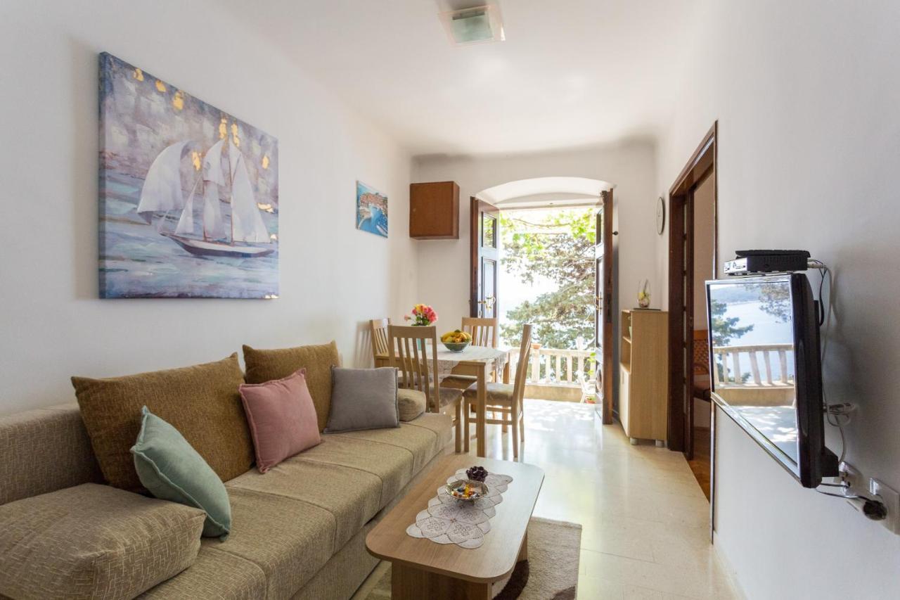Perovic Apartment